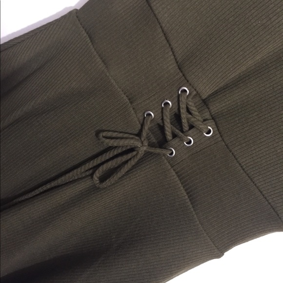 Francesca’s collection dress - Picture 3 of 3